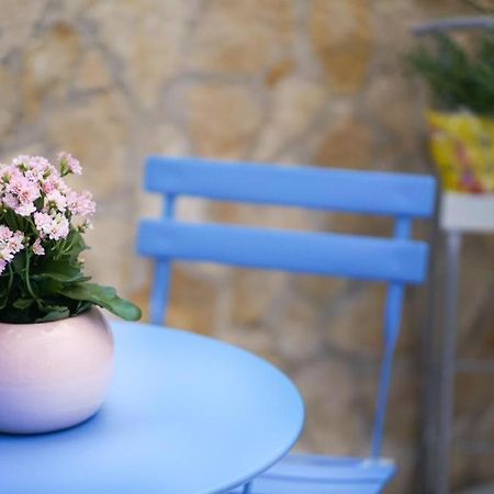 バーリBlue Courtyard Not Validアパートメント エクステリア 写真